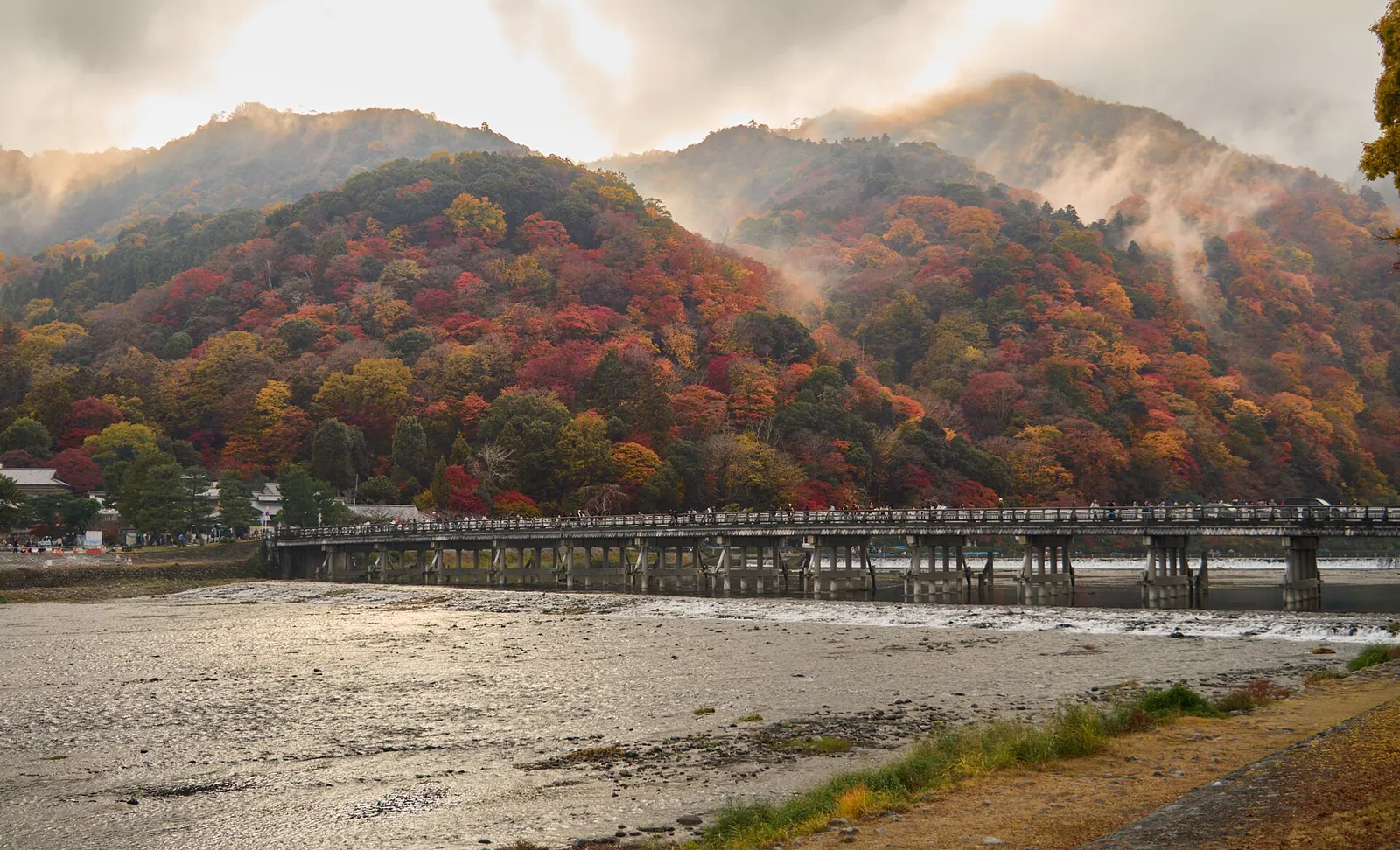 Mist on Arashiyama's autumn hills, Togetsukyo below